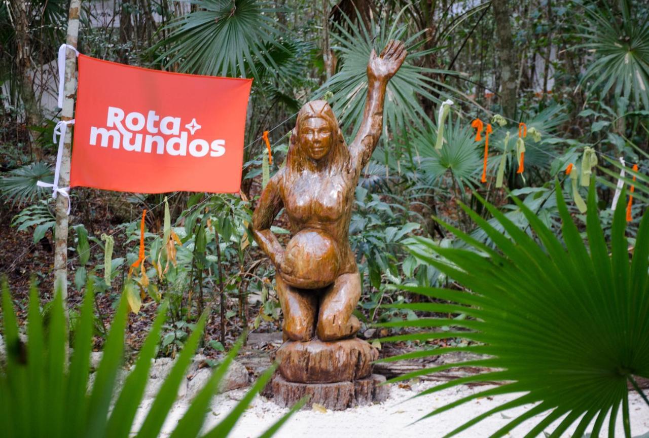 Rotamundos Mama Loomm Playa del Carmen Exterior foto